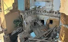 Via Saponara, sgomberati quattro B&B e due abitazioni