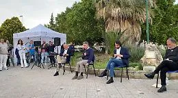 Fontanelle chiama, i candidati rispondono: il quartiere "civile" che sfida i futuri sindaci
