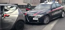 Fuga spericolata ad Aci Catena: arrestato 35enne trovato con dosi di crack