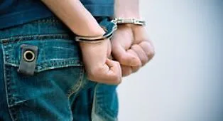 Continua a spacciare dai domiciliari: quarantenne favarese incastrato dai carabinieri e trasferito in carcere