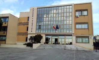 Sciacca, minorenne rompe il naso con un pugno a un coetaneo: genitori condannati a pagare 30mila euro