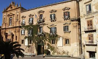 Agrigento, il centrodestra si spacca sulle commissioni: Lega, Fdi e Dc fanno l'accordo con Pd e Controcorrente