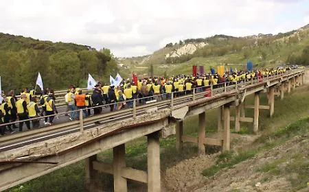 Traffico in tilt, fango sulle strade e turismo in calo: Agrigento prigioniera dell&rsquo;emergenza viabilit&agrave;