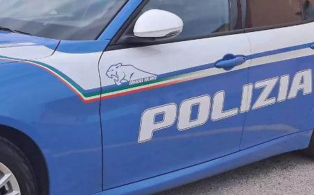 Perseguita e minaccia di sfregiare l'ex moglie nonostante il braccialetto elettronico: arrestato