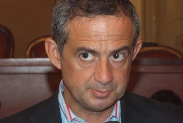 Agrigento, sorpreso mentre intascava mazzetta, arrestato l'avvocato Giuseppe Arnone