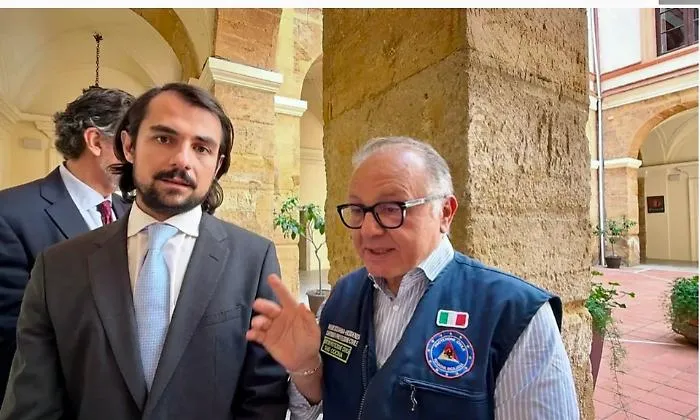 Cocina: "La legge proibisce il rifornimento idrico alle case abusive e ci&ograve; non &egrave; derogabile n&eacute; negoziabile" 