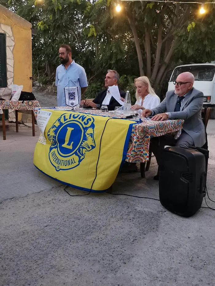 Dal grano antico alla solidariet&agrave;: il Lions Club Canicatt&igrave; Castel Bonanno inaugura l'anno sociale a Borgo Santa Rita