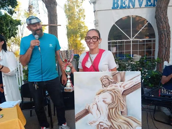 Estemporanea di pittura a Villa Bonfiglio, trionfa l'artista favarese Anna Lauricella Luca