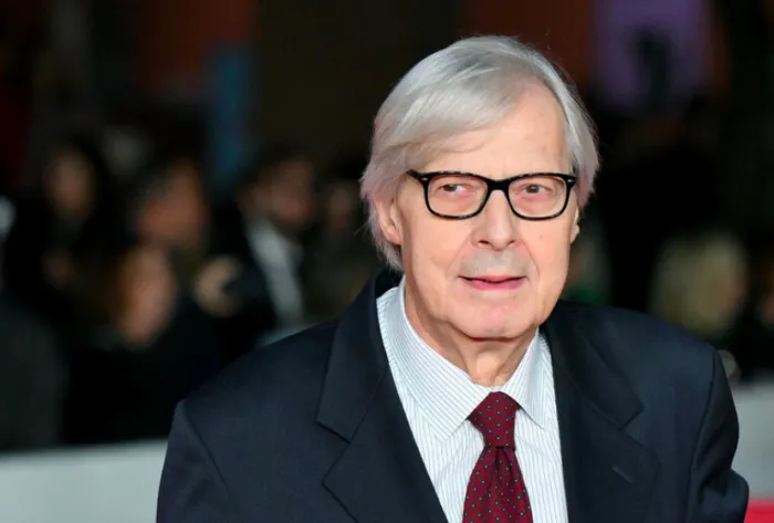 Vittorio Sgarbi ricoverato al Gemelli  in terapia intensiva