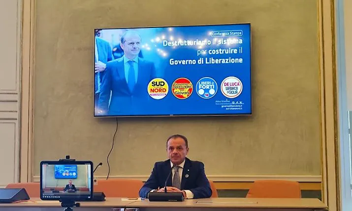 Cateno De Luca fa "razz&igrave;a" di candidati scippati alla Dc, e per le Regionali dice: &laquo;Abbiamo le mani libere&raquo;